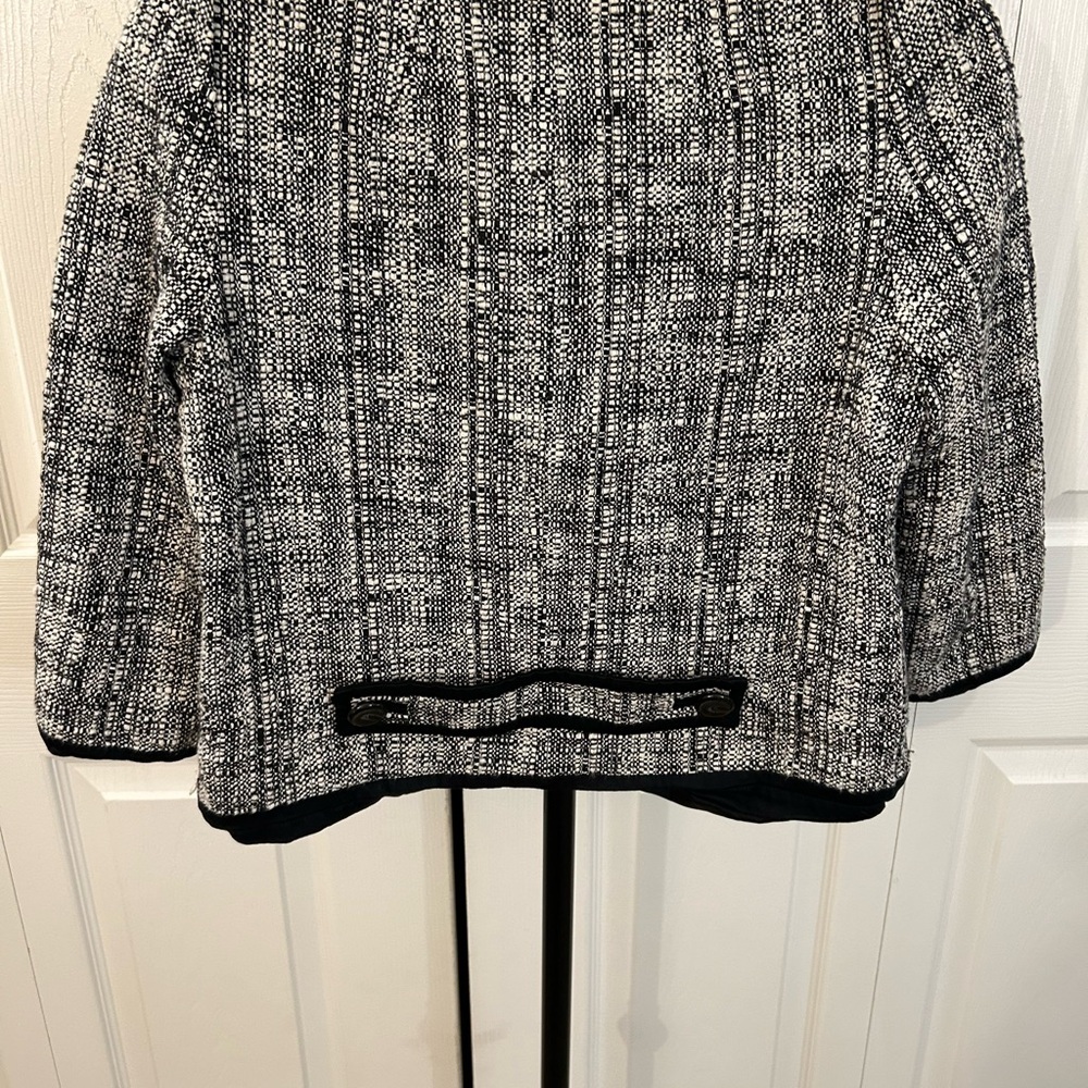 Talbots Tweed Short Blazer - Picture 4 of 6
